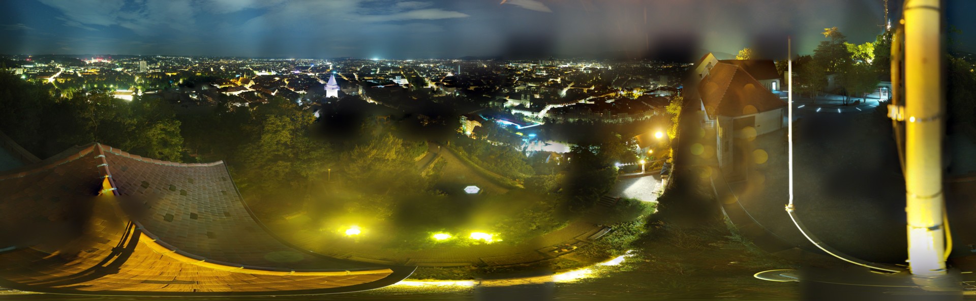 Archiv Foto Webcam Graz: Panorama vom Schlossberg