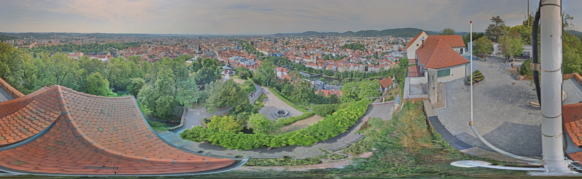 Archiv Foto Webcam Graz: Panorama vom Schlossberg