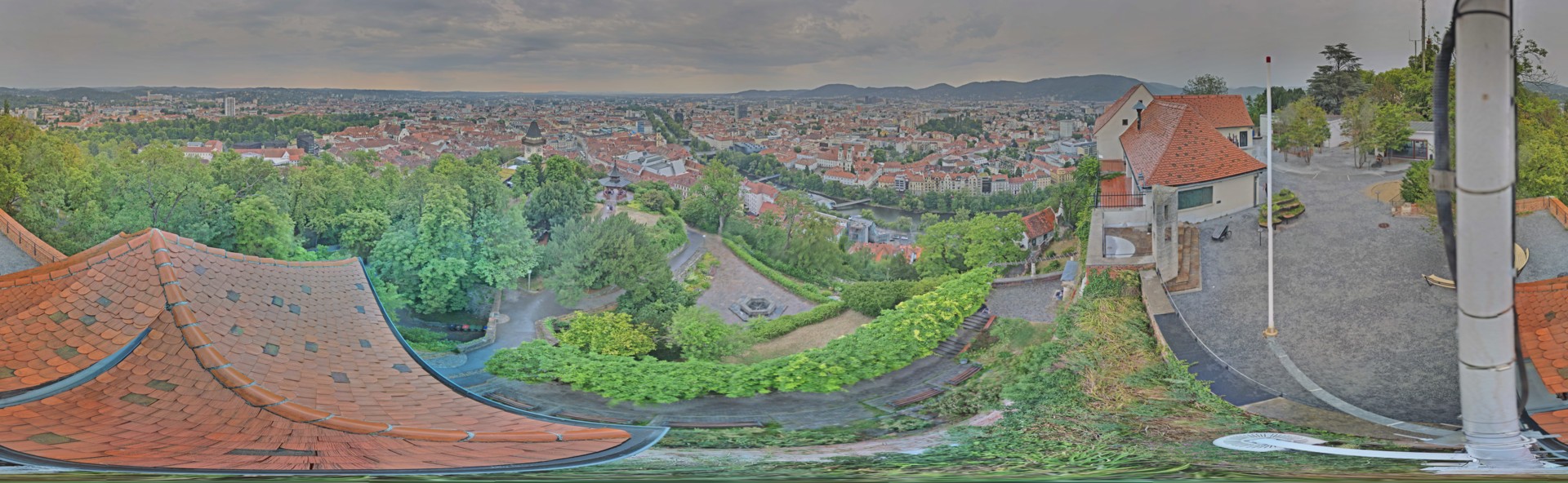 Archiv Foto Webcam Graz: Panorama vom Schlossberg