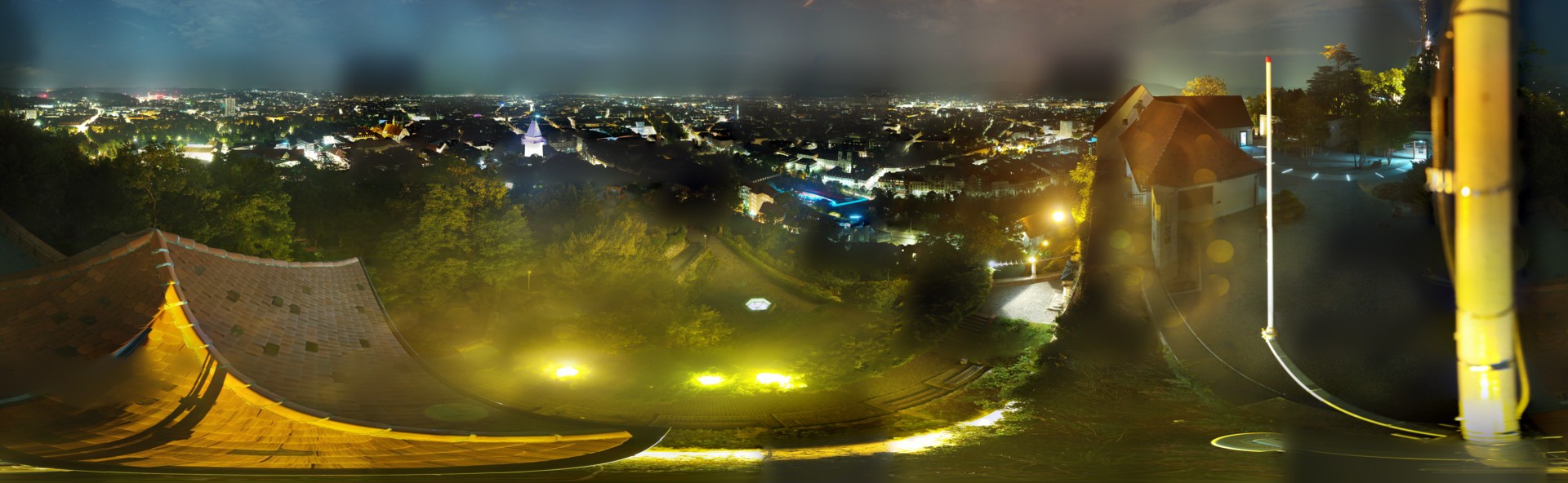 Archiv Foto Webcam Graz: Panorama vom Schlossberg