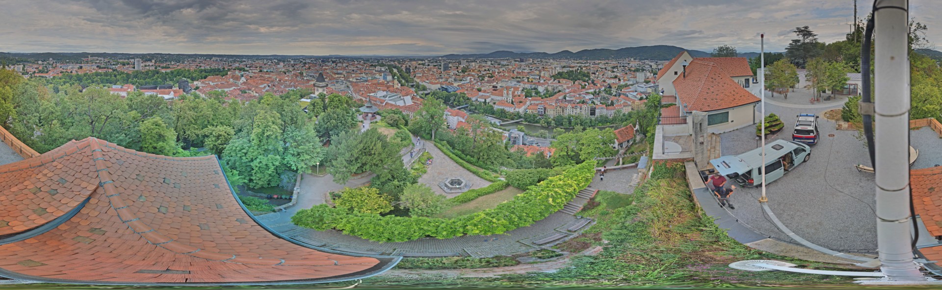Archiv Foto Webcam Graz: Panorama vom Schlossberg