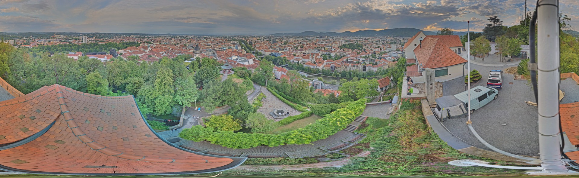 Archiv Foto Webcam Graz: Panorama vom Schlossberg