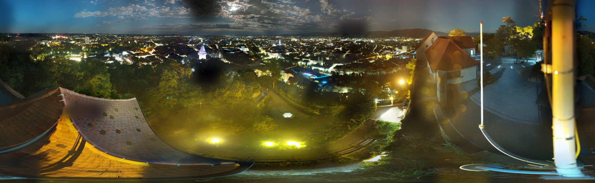 Archiv Foto Webcam Graz: Panorama vom Schlossberg