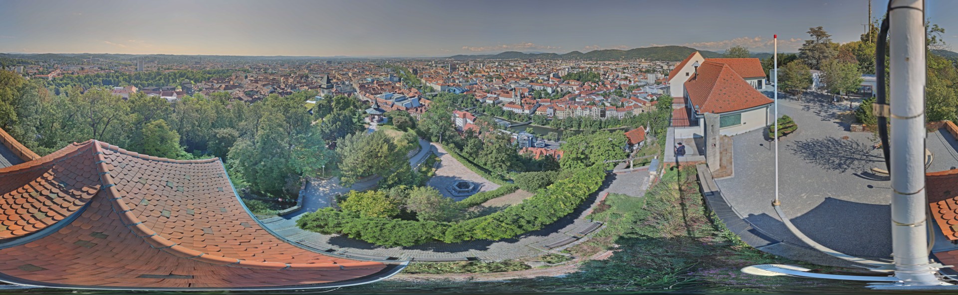 Archiv Foto Webcam Graz: Panorama vom Schlossberg