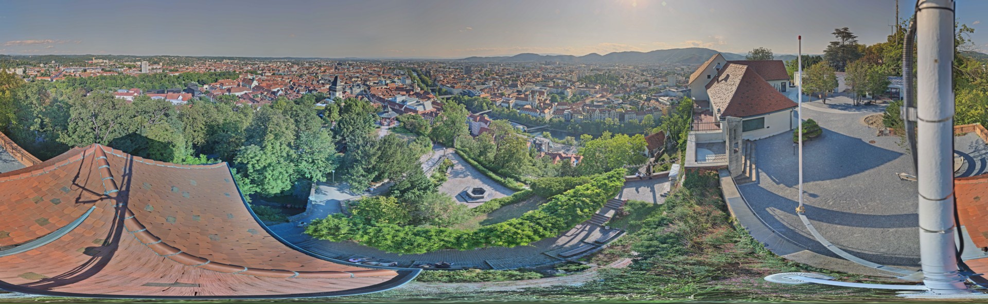 Archiv Foto Webcam Graz: Panorama vom Schlossberg