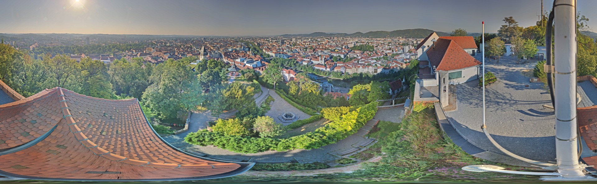 Archiv Foto Webcam Graz: Panorama vom Schlossberg