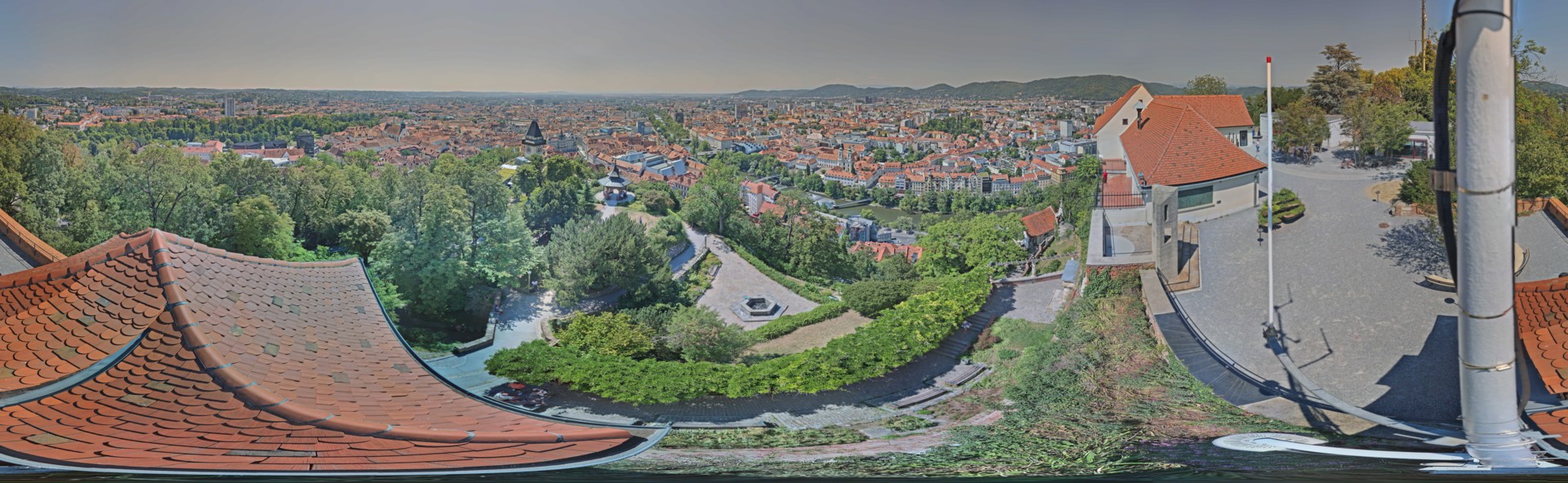 Archiv Foto Webcam Graz: Panorama vom Schlossberg