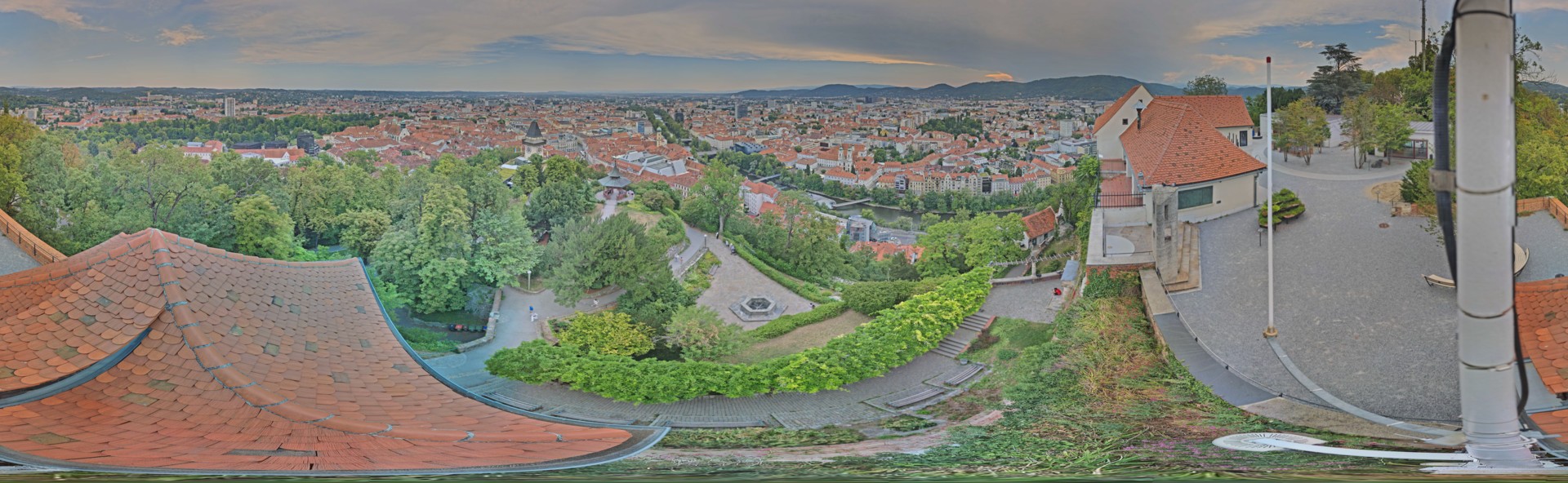 Archiv Foto Webcam Graz: Panorama vom Schlossberg