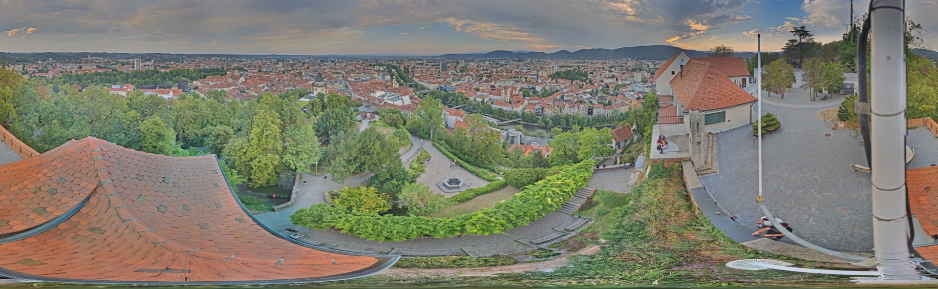 Archiv Foto Webcam Graz: Panorama vom Schlossberg