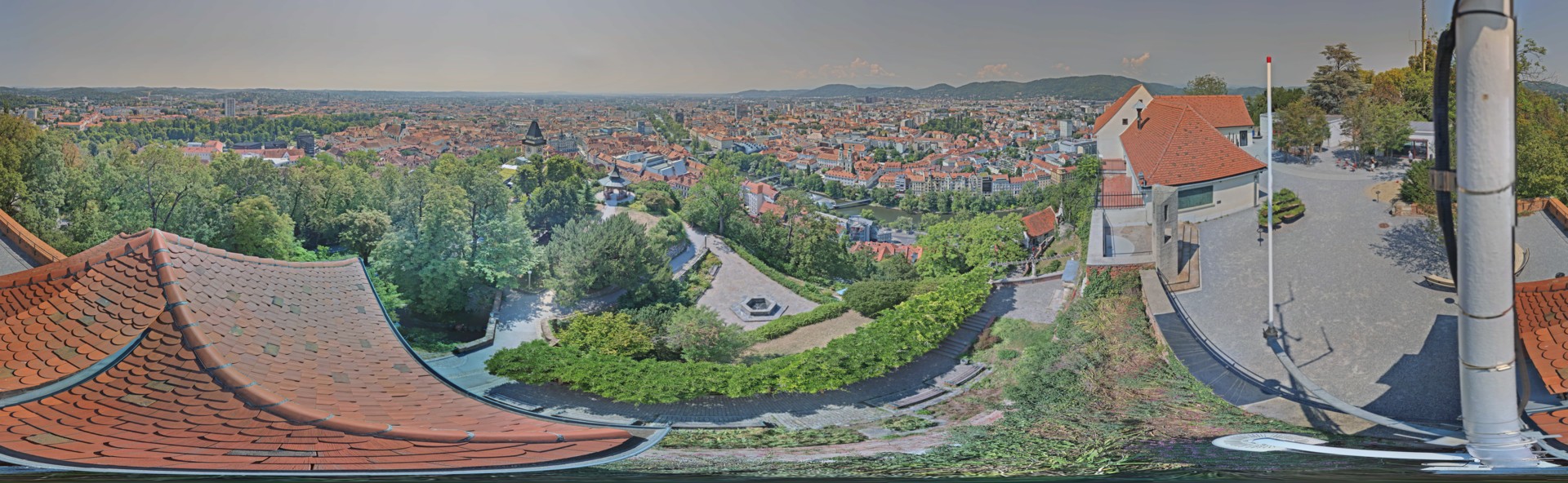 Archiv Foto Webcam Graz: Panorama vom Schlossberg