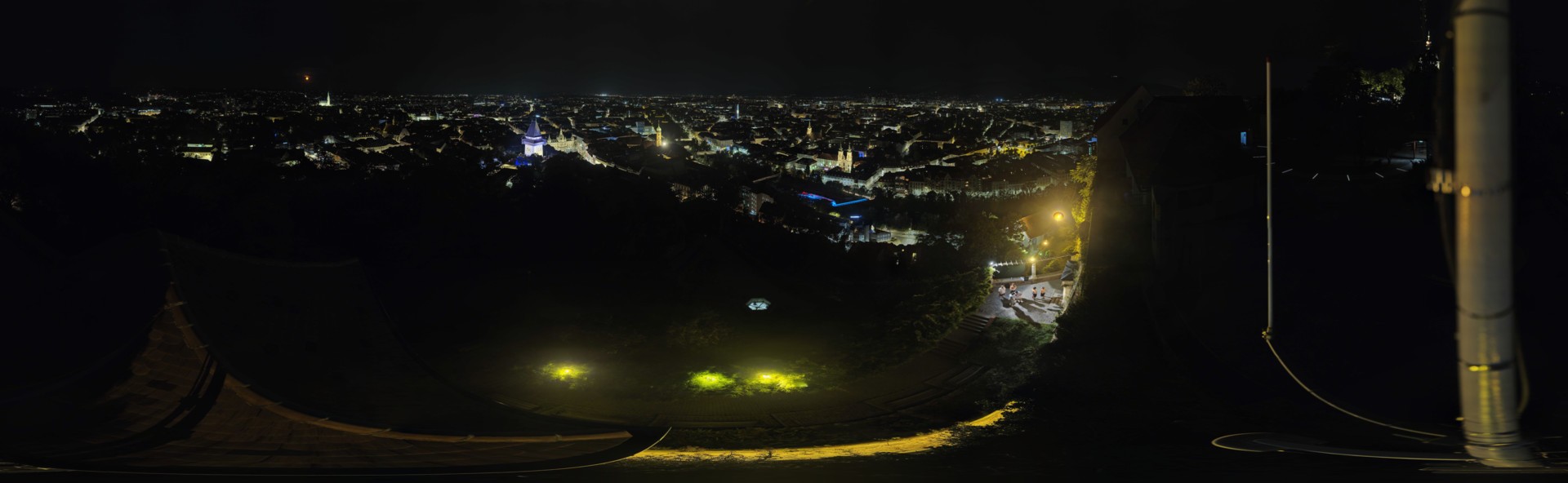 Archiv Foto Webcam Graz: Panorama vom Schlossberg