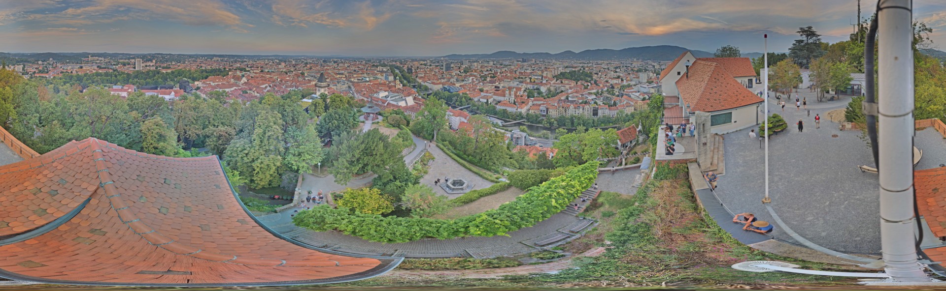 Archiv Foto Webcam Graz: Panorama vom Schlossberg