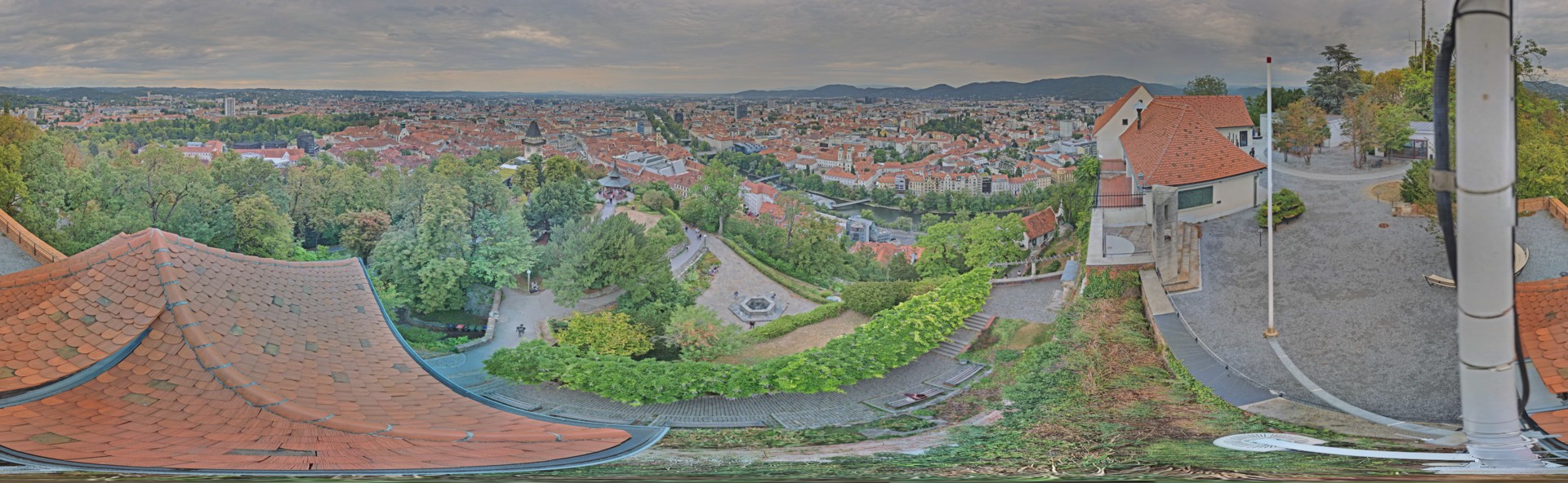 Archiv Foto Webcam Graz: Panorama vom Schlossberg