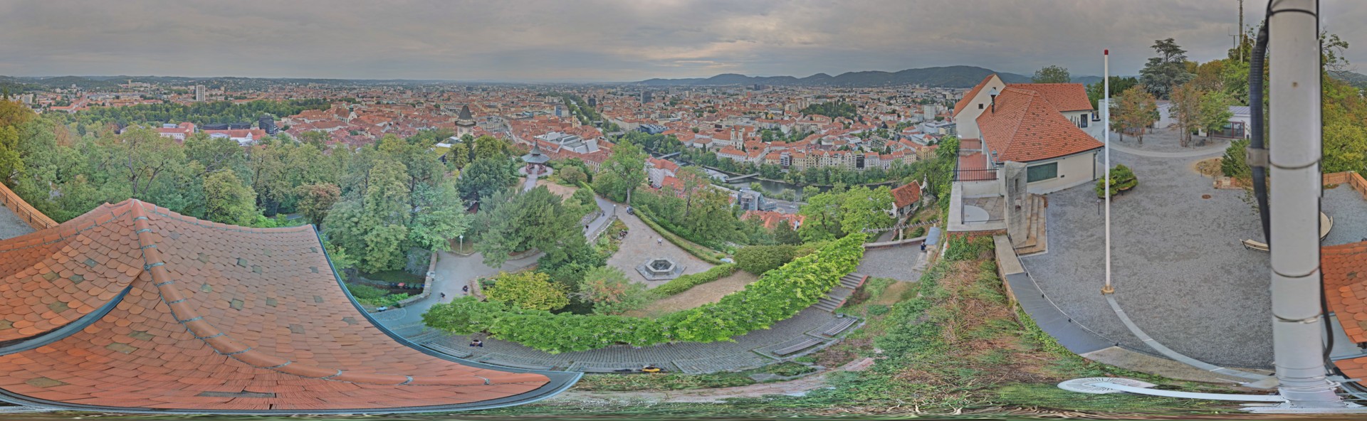 Archiv Foto Webcam Graz: Panorama vom Schlossberg
