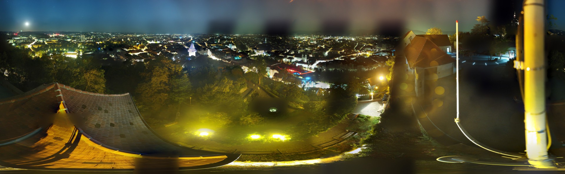 Archiv Foto Webcam Graz: Panorama vom Schlossberg