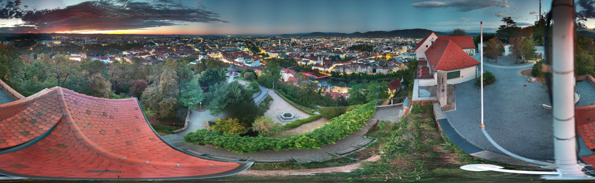 Archiv Foto Webcam Graz: Panorama vom Schlossberg