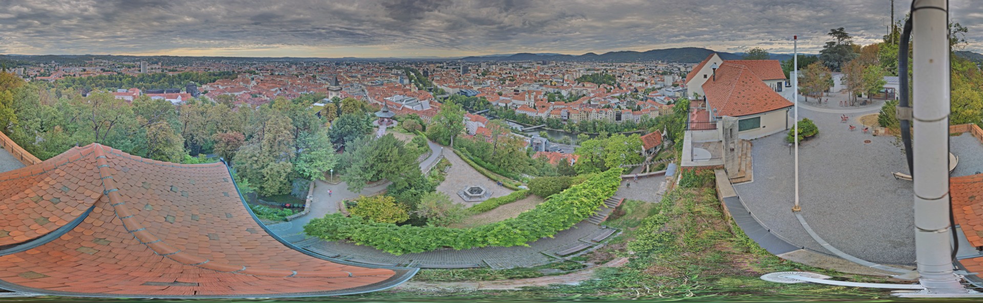 Archiv Foto Webcam Graz: Panorama vom Schlossberg