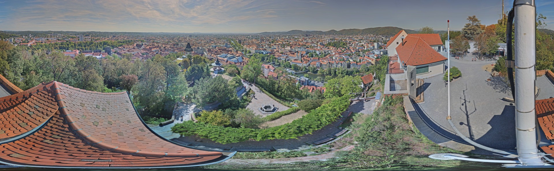 Archiv Foto Webcam Graz: Panorama vom Schlossberg