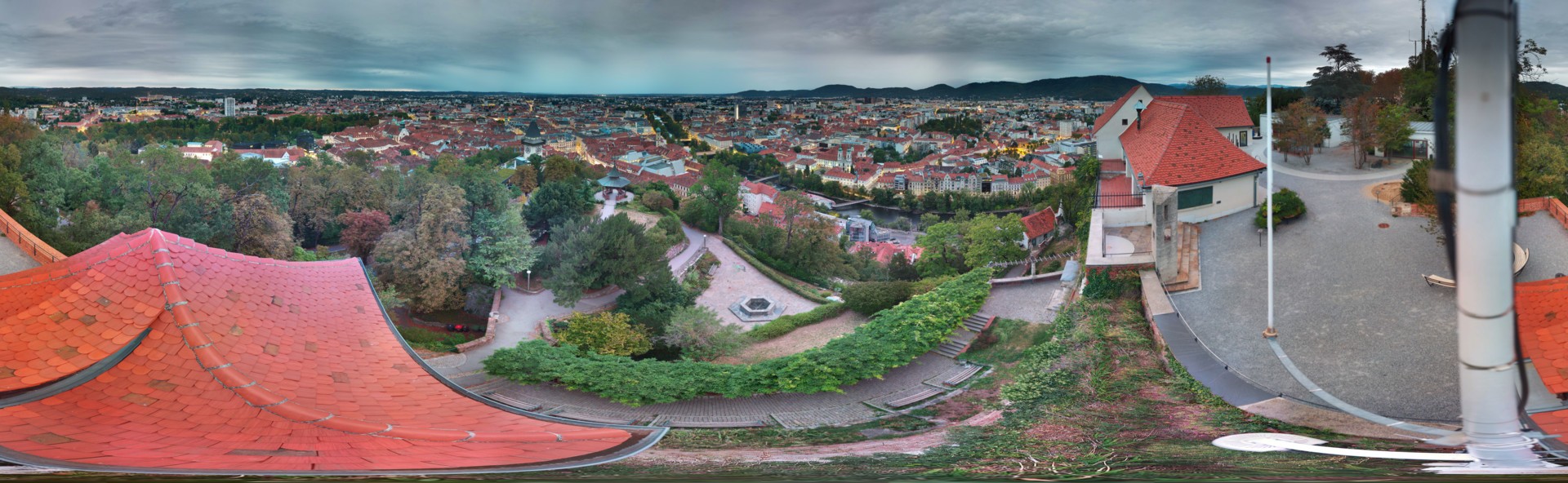 Archiv Foto Webcam Graz: Panorama vom Schlossberg
