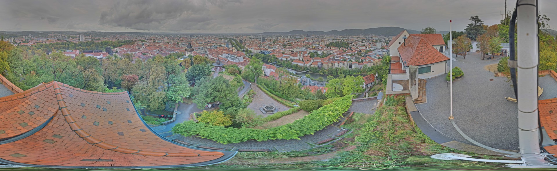 Archiv Foto Webcam Graz: Panorama vom Schlossberg