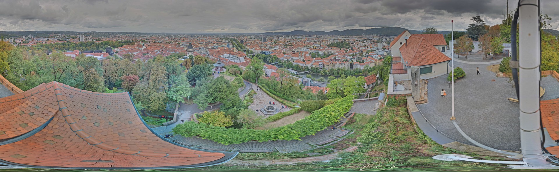 Archiv Foto Webcam Graz: Panorama vom Schlossberg