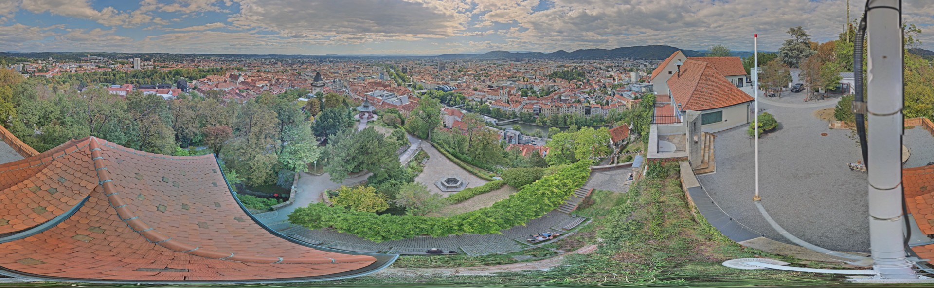 Archiv Foto Webcam Graz: Panorama vom Schlossberg