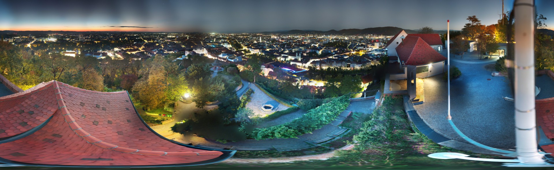 Archiv Foto Webcam Graz: Panorama vom Schlossberg
