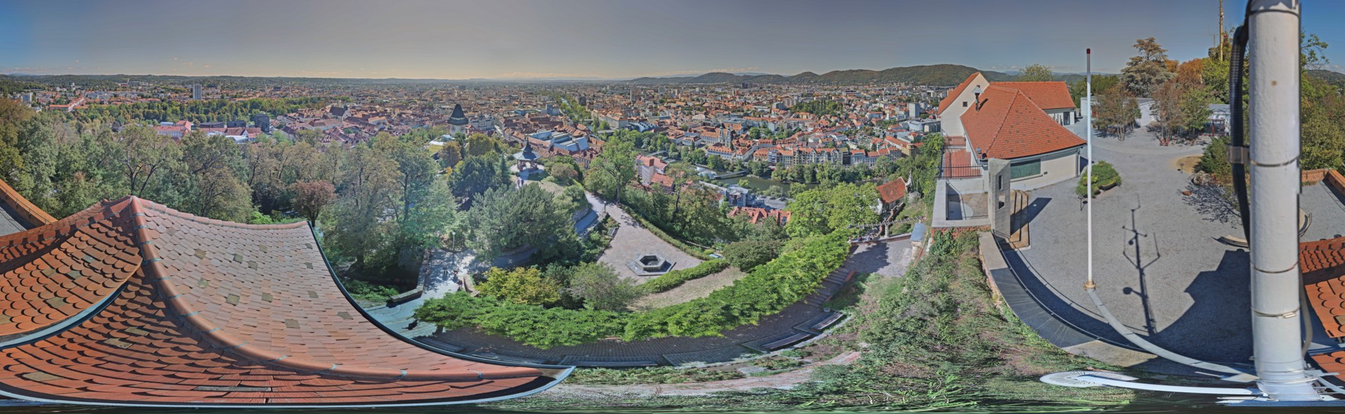Archiv Foto Webcam Graz: Panorama vom Schlossberg