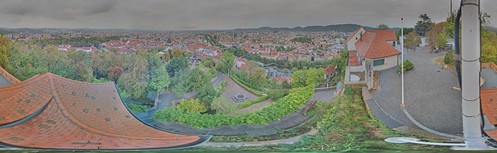 Archiv Foto Webcam Graz: Panorama vom Schlossberg