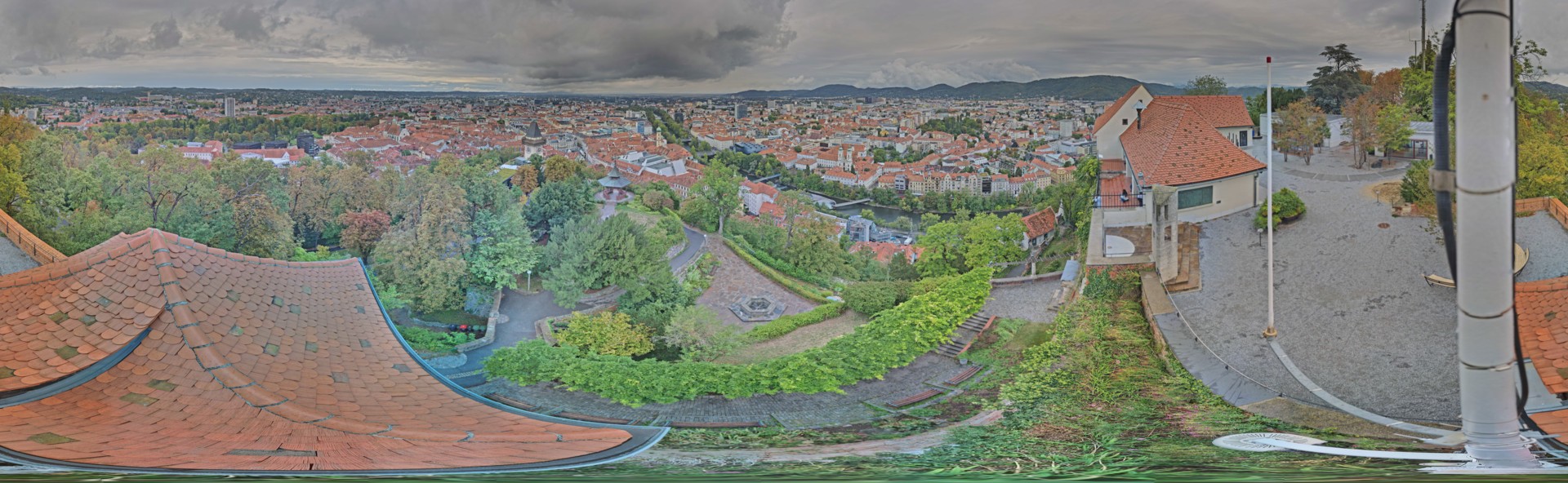 Archiv Foto Webcam Graz: Panorama vom Schlossberg