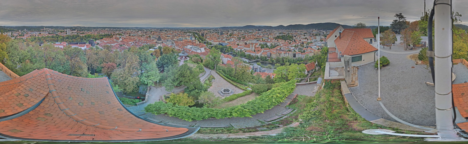Archiv Foto Webcam Graz: Panorama vom Schlossberg