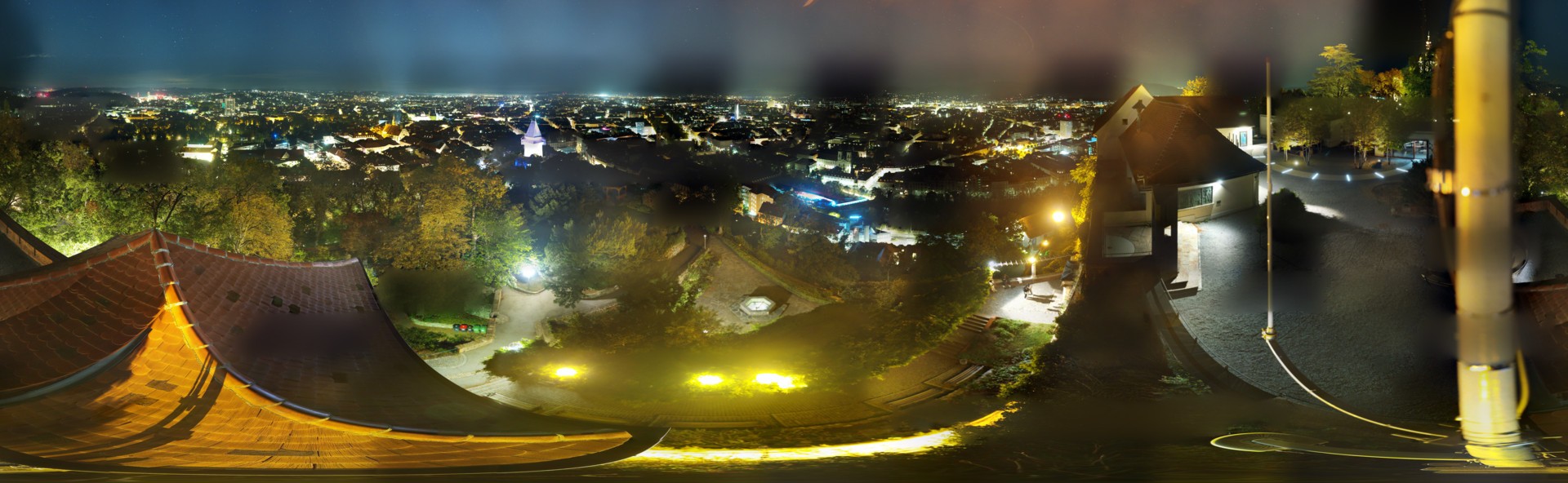 Archiv Foto Webcam Graz: Panorama vom Schlossberg