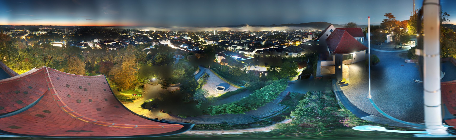 Archiv Foto Webcam Graz: Panorama vom Schlossberg