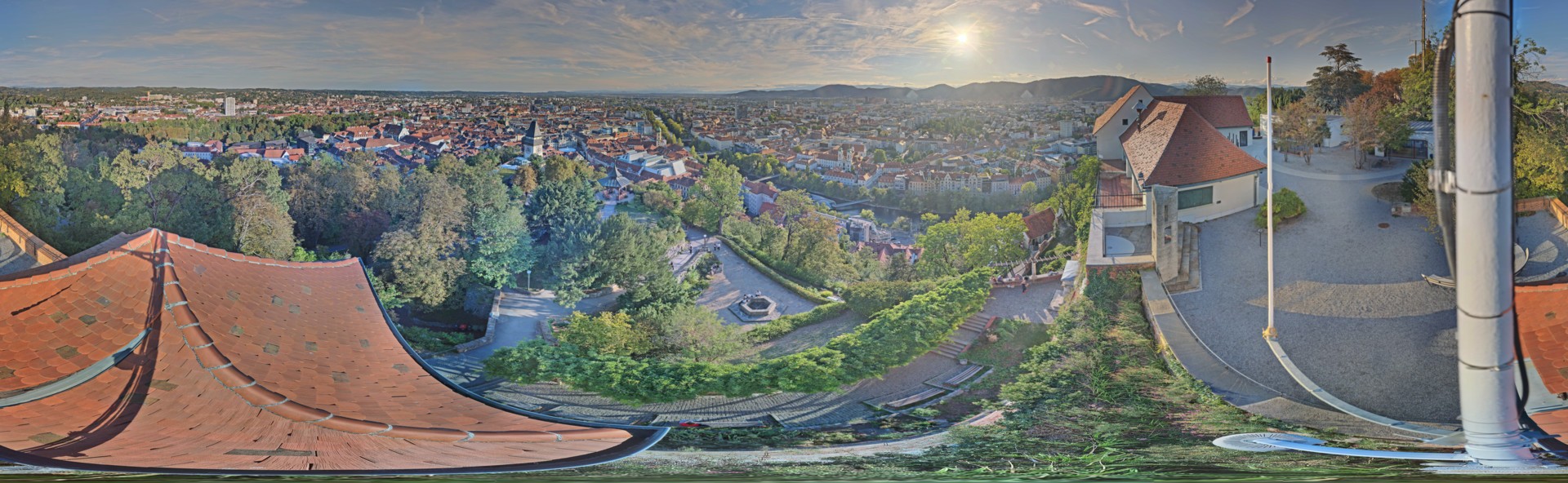 Archiv Foto Webcam Graz: Panorama vom Schlossberg