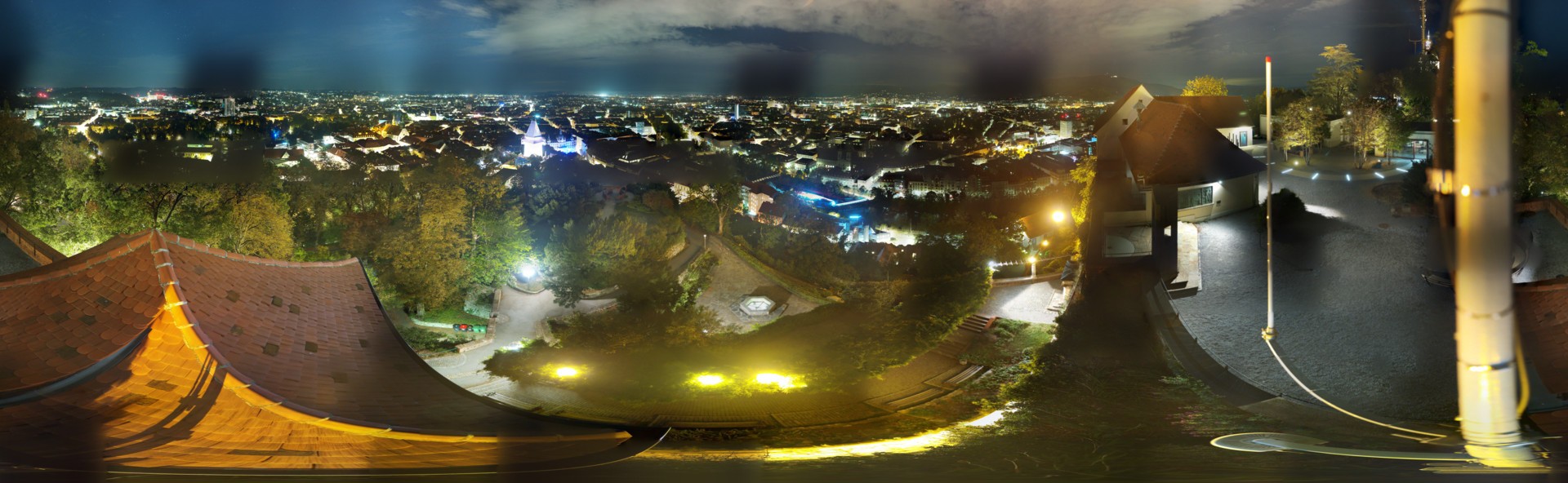 Archiv Foto Webcam Graz: Panorama vom Schlossberg