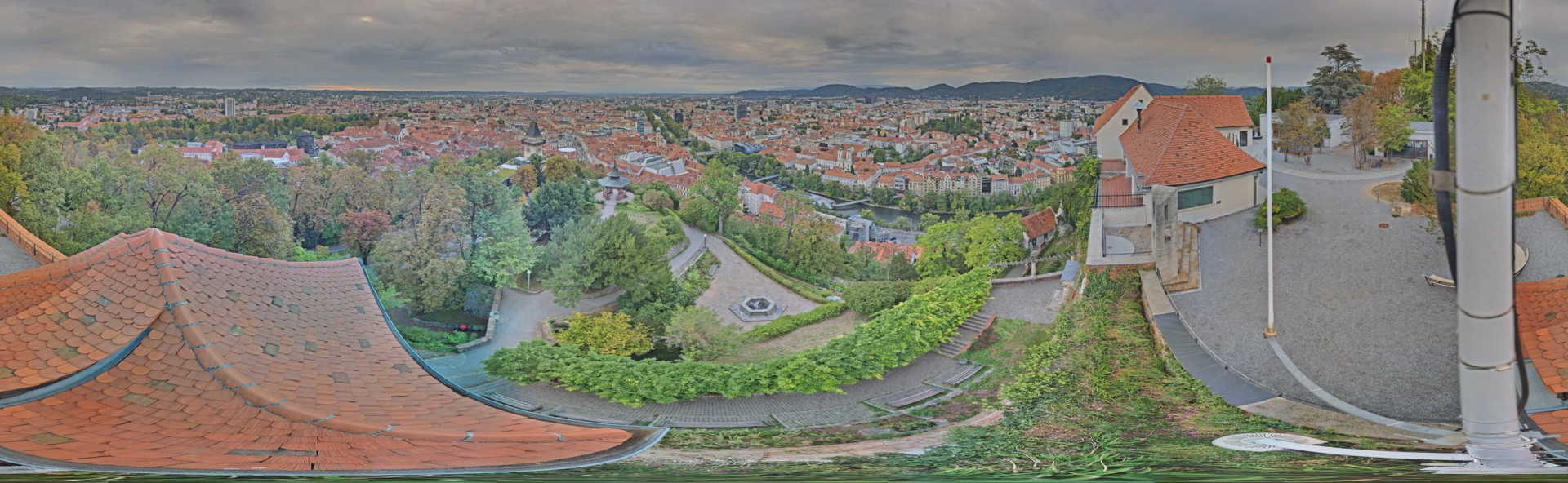 Archiv Foto Webcam Graz: Panorama vom Schlossberg