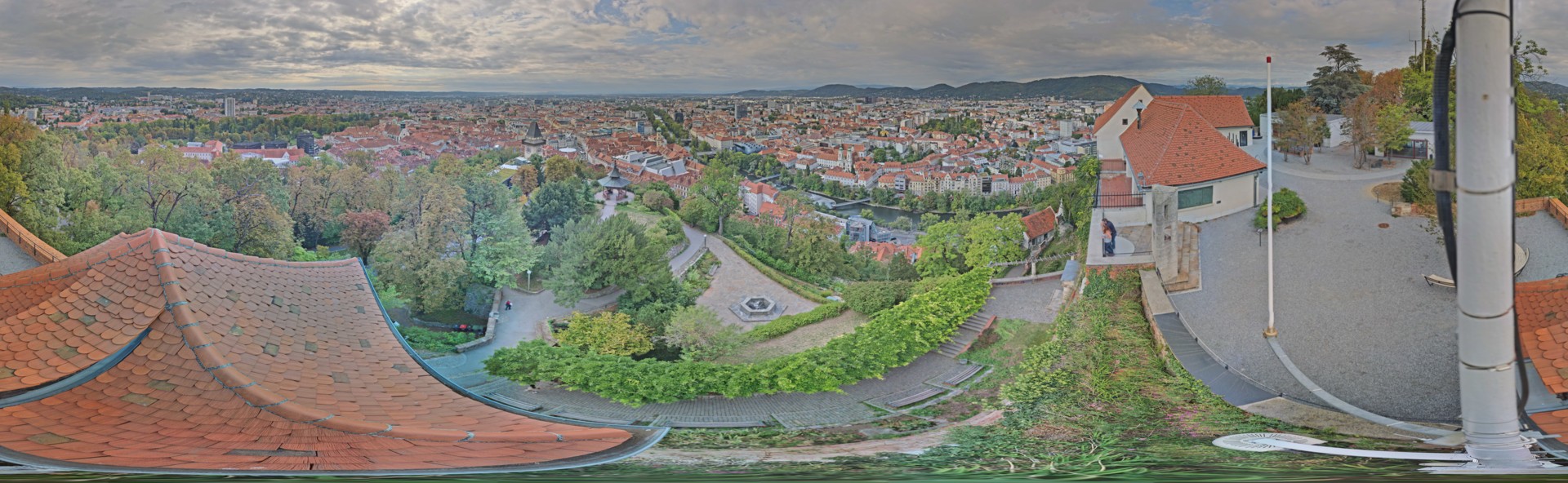 Archiv Foto Webcam Graz: Panorama vom Schlossberg