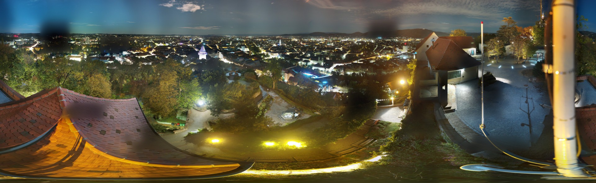 Archiv Foto Webcam Graz: Panorama vom Schlossberg