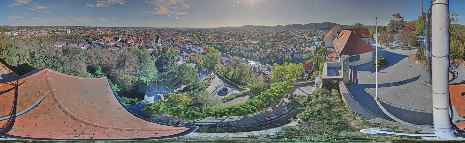 Archiv Foto Webcam Graz: Panorama vom Schlossberg