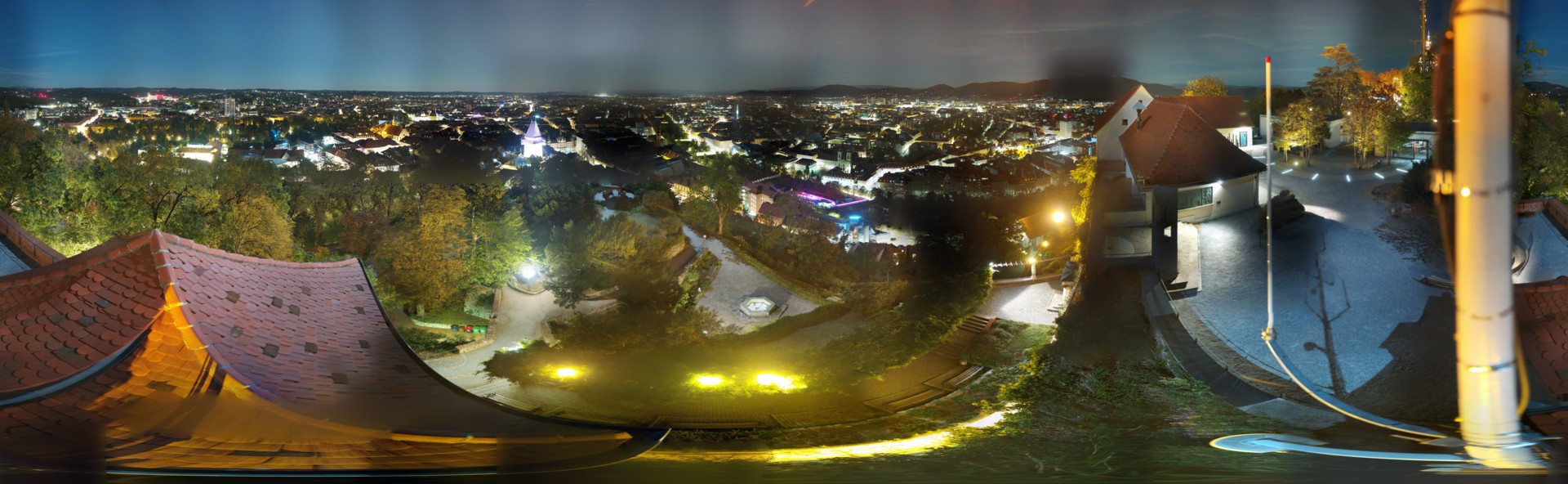 Archiv Foto Webcam Graz: Panorama vom Schlossberg