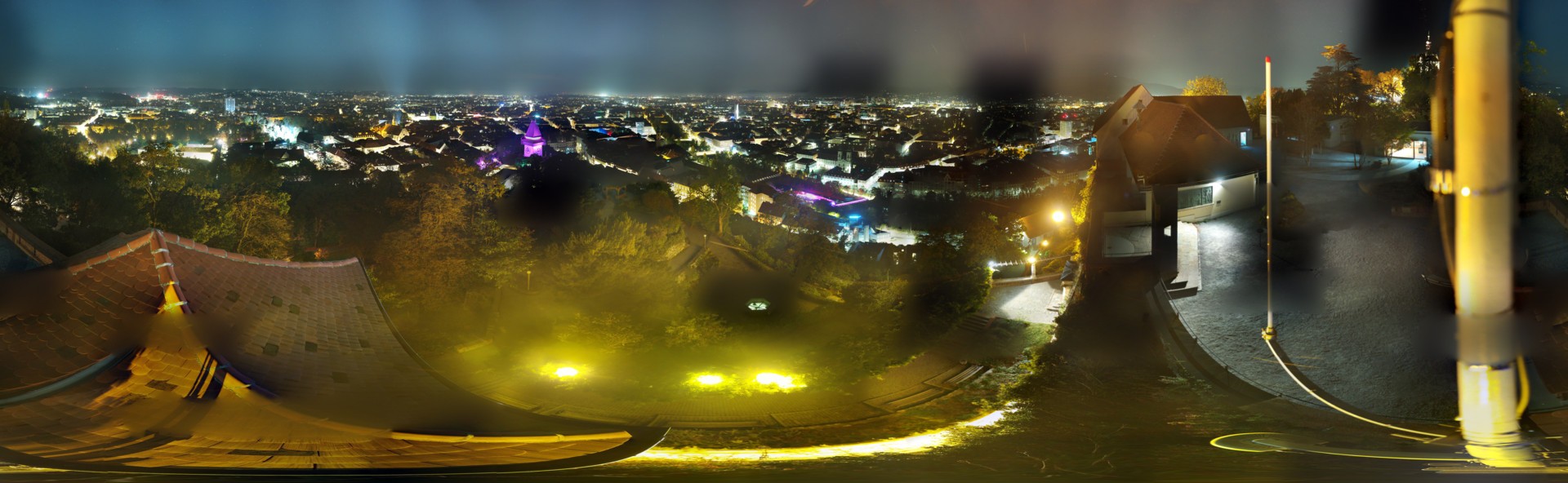 Archiv Foto Webcam Graz: Panorama vom Schlossberg