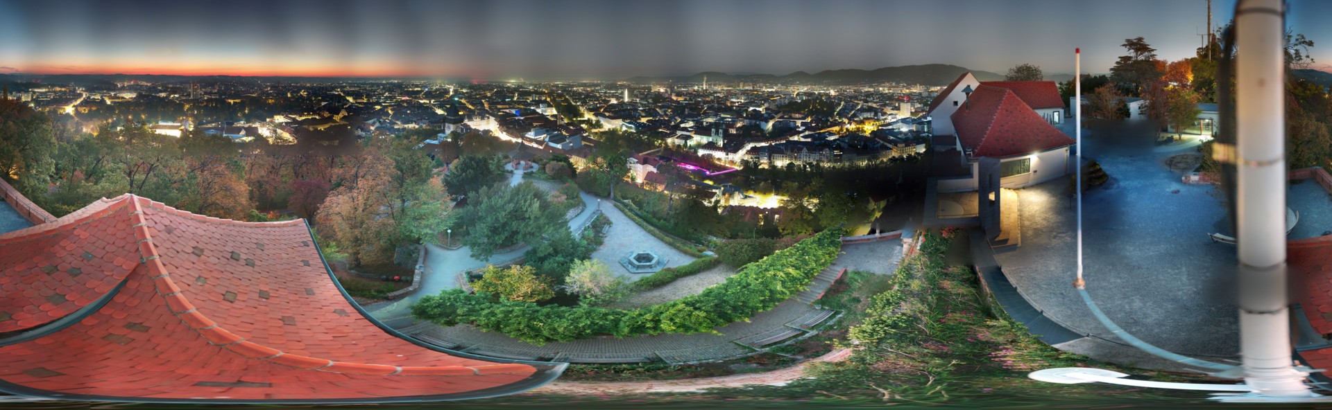 Archiv Foto Webcam Graz: Panorama vom Schlossberg