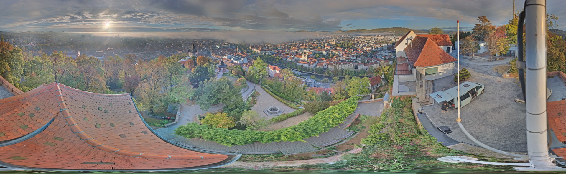 Archiv Foto Webcam Graz: Panorama vom Schlossberg