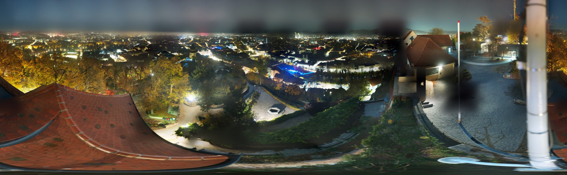Archiv Foto Webcam Graz: Panorama vom Schlossberg