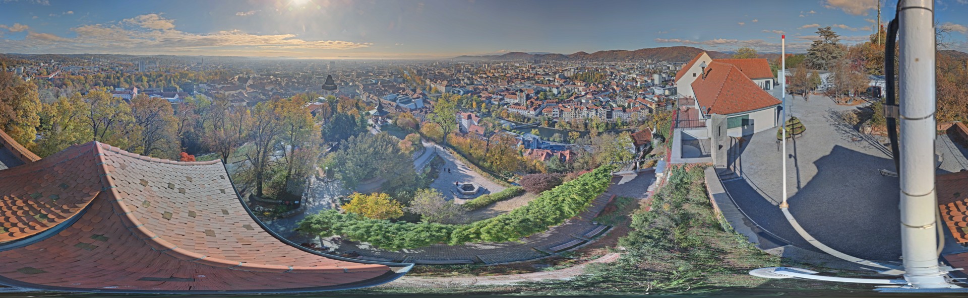 Archiv Foto Webcam Graz: Panorama vom Schlossberg
