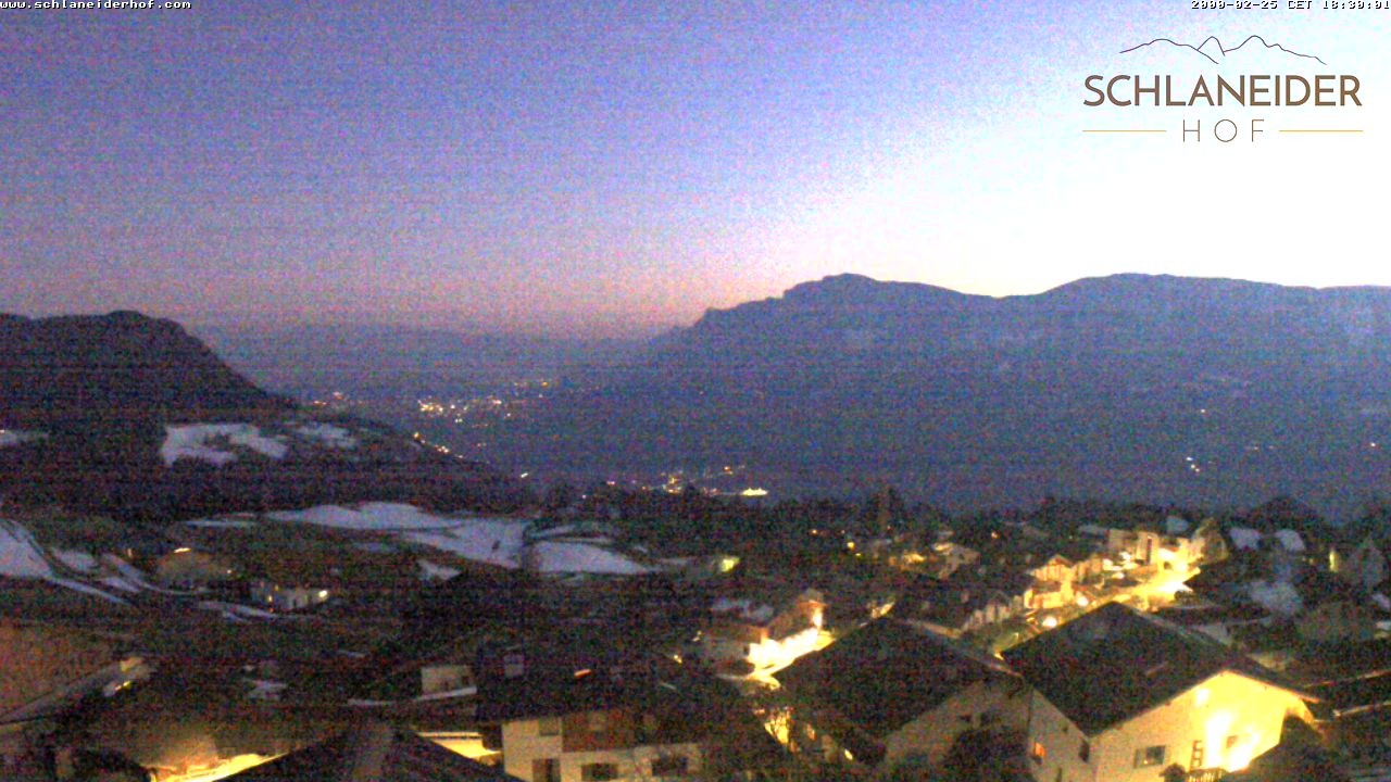 Archiv Foto Webcam Schlaneiderhof - Mölten