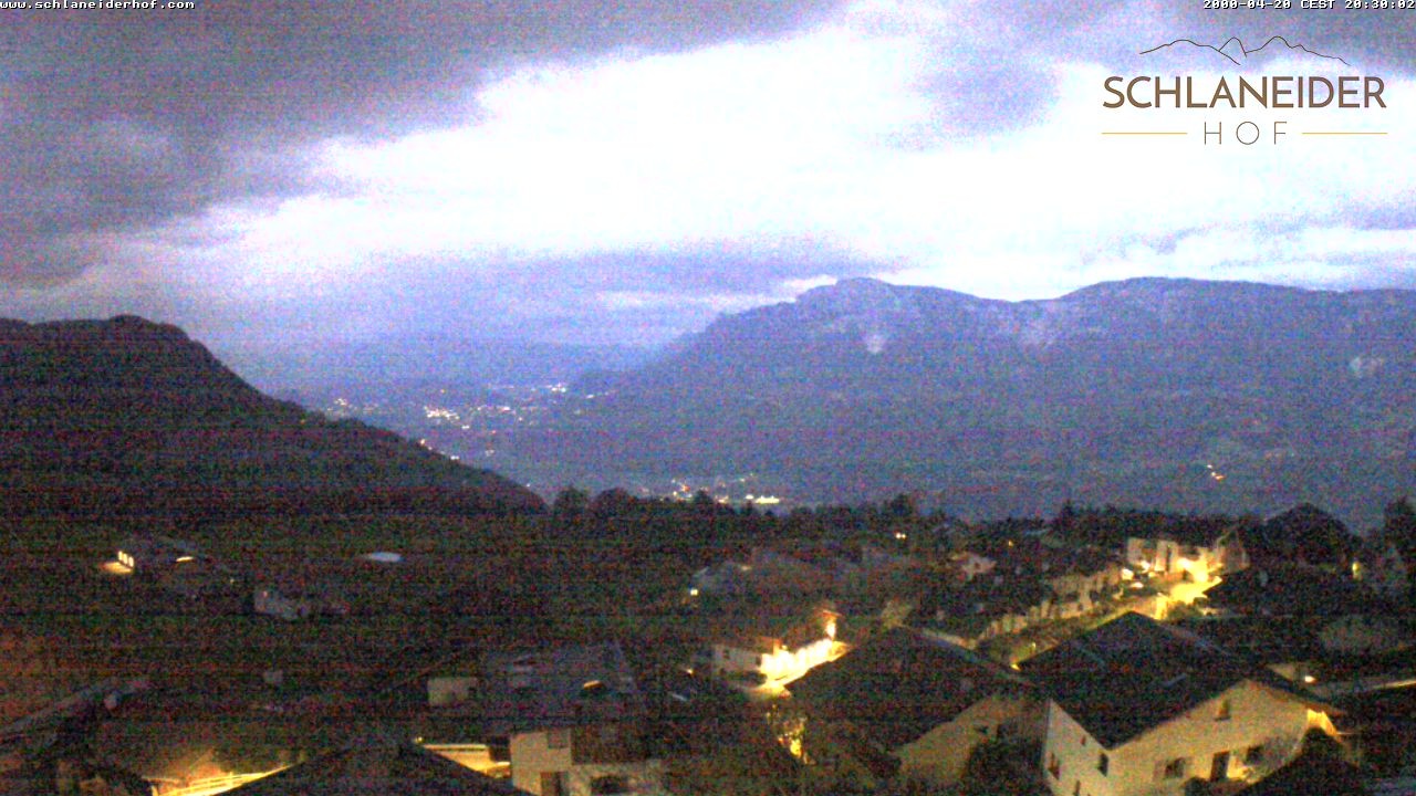 Archiv Foto Webcam Schlaneiderhof - Mölten