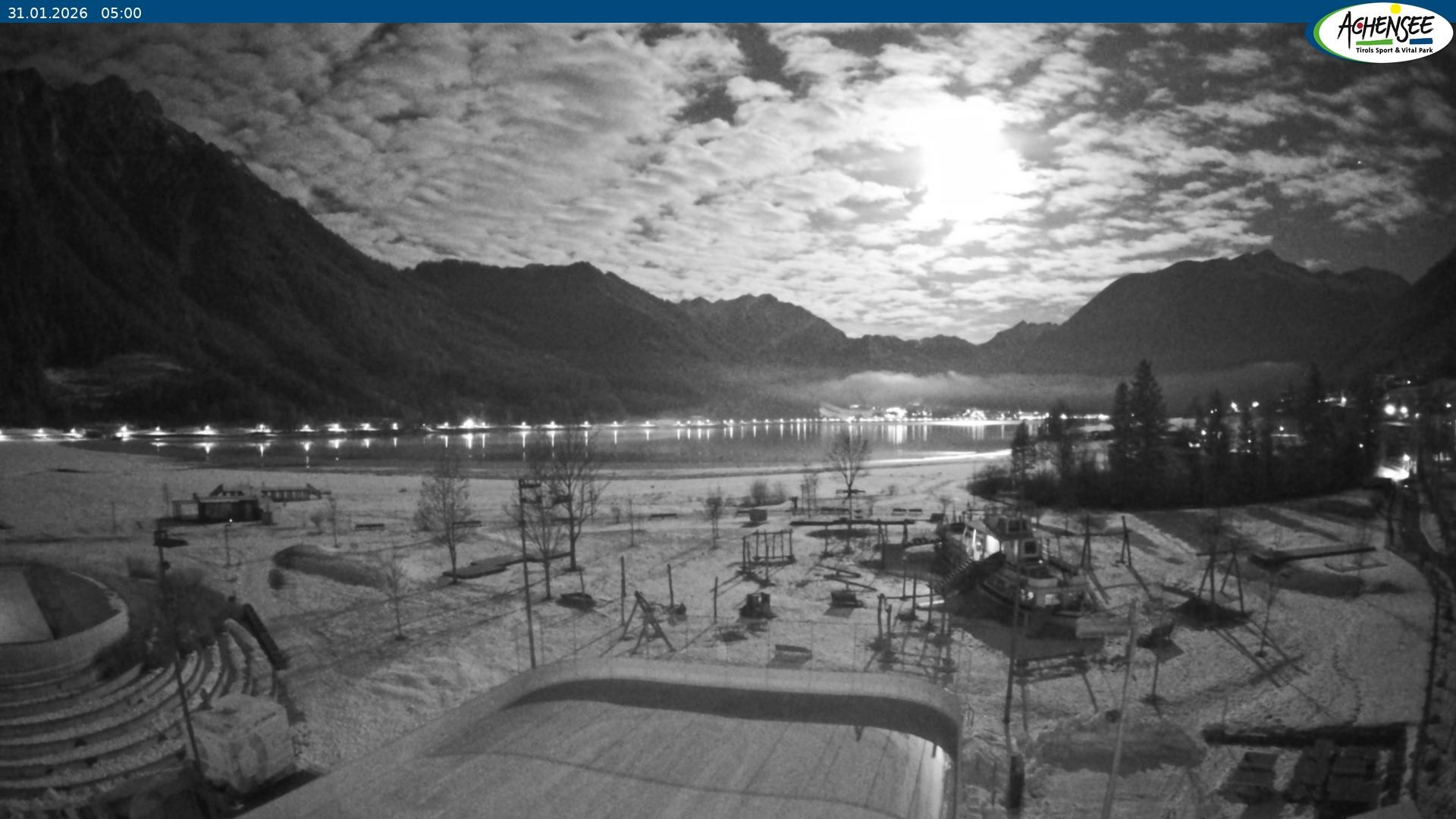 Archiv Foto Webcam Erlebnisbad Atoll am Achensee