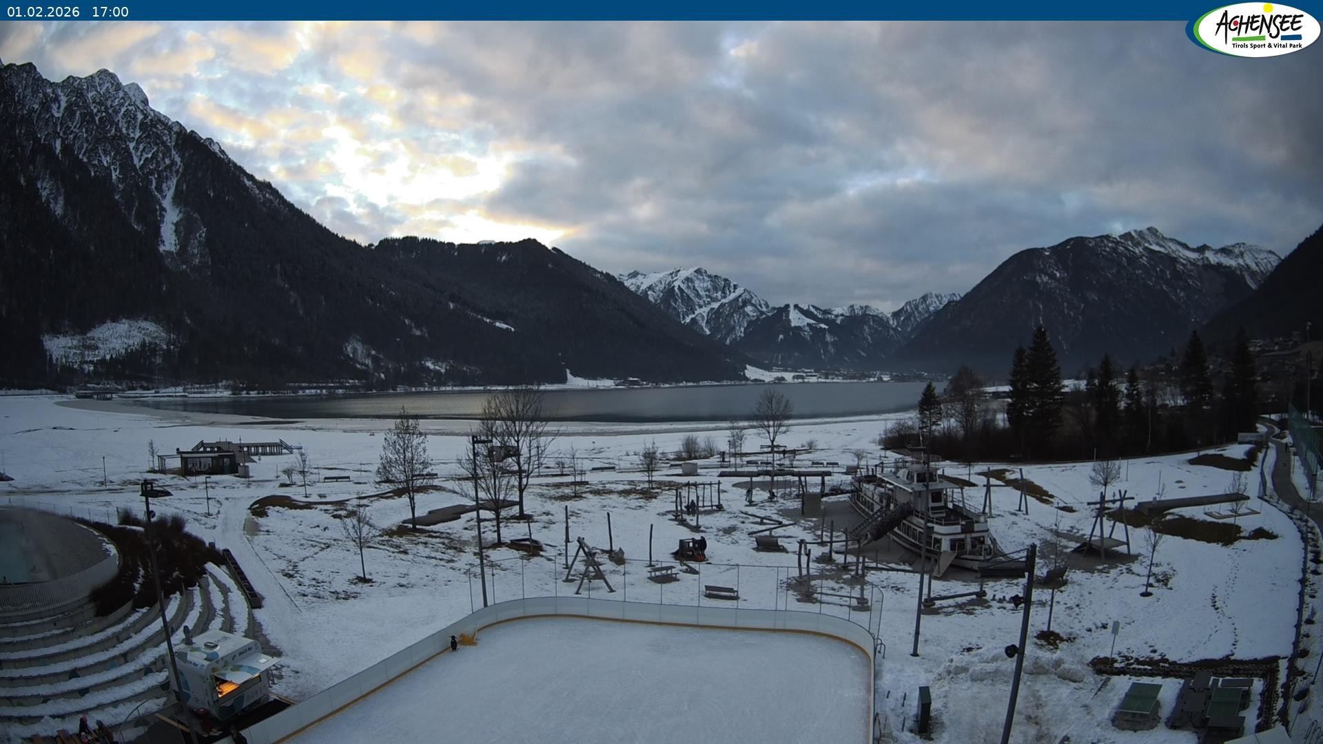 Archiv Foto Webcam Erlebnisbad Atoll am Achensee