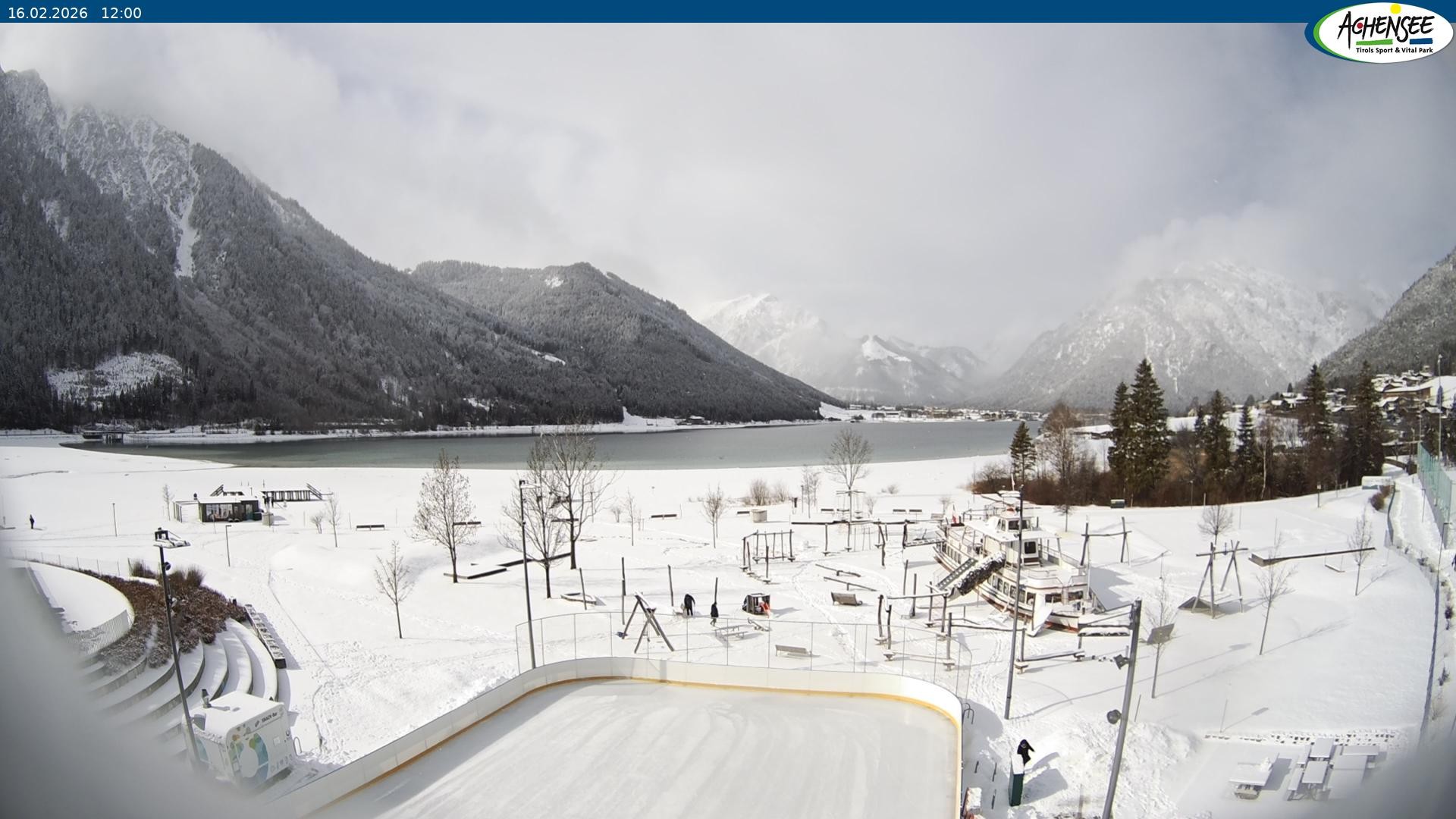 Archiv Foto Webcam Erlebnisbad Atoll am Achensee